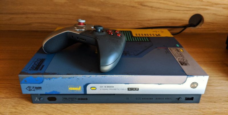 station recharge - manette xbox one Cyberpunk 2077